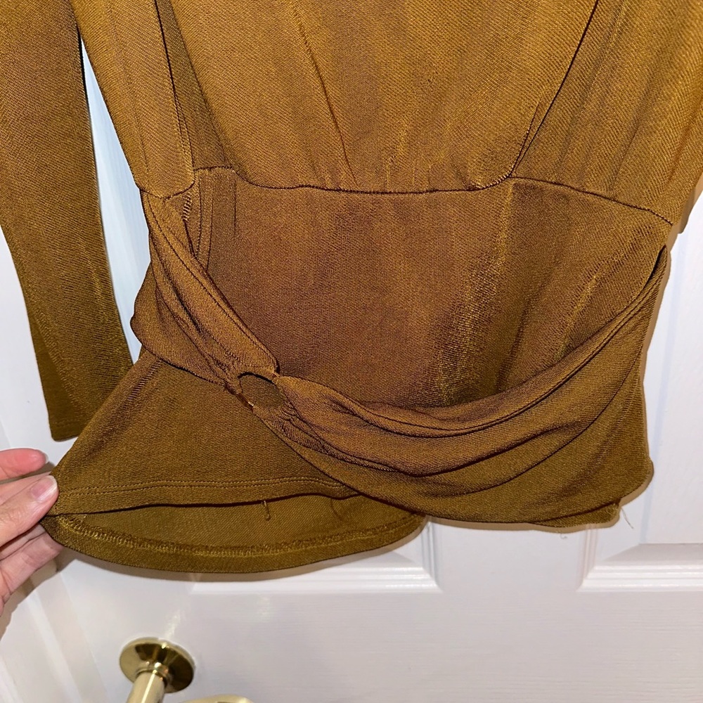 Stylish Zara top - Picture 3 of 5